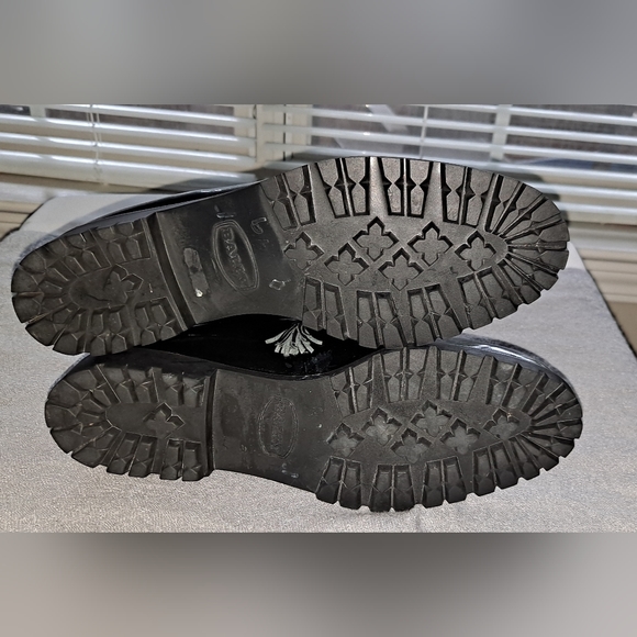 Bally Malwa Women Patent and Leather Lace-up Chukka Boots - Picture 8 of 8